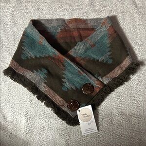 NWT Handmade Southwestern Patterned Scarf with Button Accents